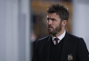 曼晚：姆伯莫和阿玛德有望出战曼城 德里赫特恢复训练正加紧复出