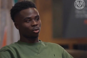 萨卡：破门是足球最美妙的感受之一，就像把快乐传递给全世界