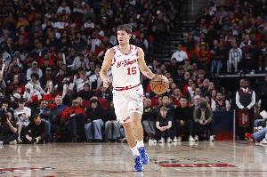 高端局不行啊！谢泼德10中3得7分2板3助1断 三分3中1