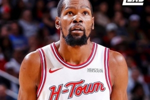 赛季场均25+且真实命中率60+%次数：KD15次断档 库里&詹姆斯9次