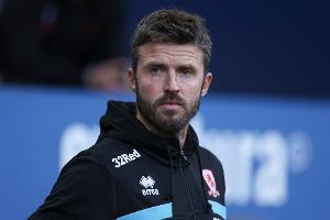 泰晤士介绍卡里克教练团队：助教霍兰德，伍德盖特、埃文斯在列