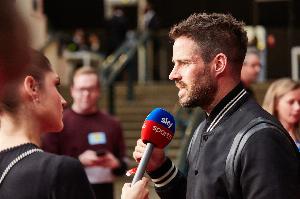 小雷：阿森纳肯定会感到遗憾，他们原可以让两回合的比赛失去悬念