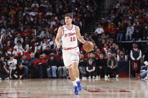 范弗里特：我给谢泼德分享经验 他要搞清楚如何变得比我更强