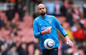 23-24赛季以来多场出现2次导致丢球的失误，桑切斯是五大联赛首人