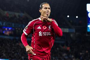 更衣室不和?范戴克:利物浦没这问题 被批评?这周英雄下周狗熊