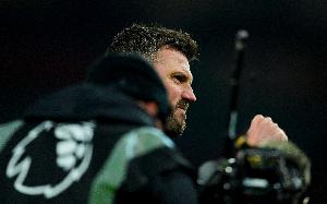 太阳报:曼联今夏或迎最大转会窗,中场大换血+周薪支出大幅节省