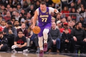 再回首！重评去年大交易：东契奇赴湖人获A+ 勇士引巴特勒仅C