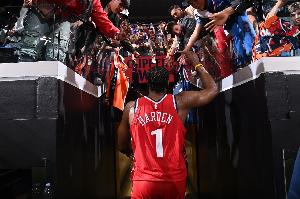 时间改变了一切！此前哈登曾表态想在快船退役