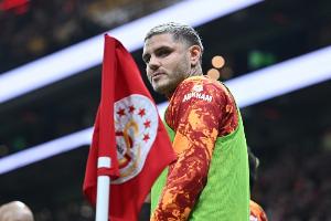 记者:加拉塔萨雷从未要价1500万欧,斯帕莱蒂拒绝签下伊卡尔迪