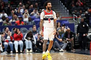 可圈可点！贾斯汀·尚帕尼半场9中5&三分4中3砍14分6板 正负值+16