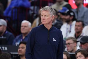 拿下太阳！科尔：感觉就像我们赢了总冠军 我们太需要这场胜利了