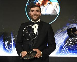 马卡:皮克创办的国王联赛邀请了罗马诺报道转会消息