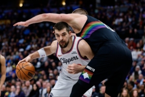 祖巴茨交易评级：步行者豪赌内线仅获B 快船两头通吃获A-