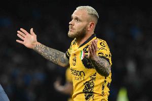 埃尔纳内斯：迪马尔科是踢左路的10号球员，他的技术让我怀念过往