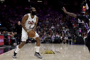 哈登来骑士后两战场均22.5分6板7.5助1.5帽 命中率48.3/46.7/100%