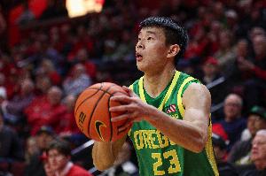 发挥出色！林葳12投6中&三分5中3 拿下15分3助攻没有失误